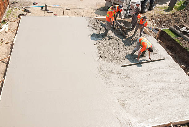 Best Concrete Sidewalk Installation  in Halifax, VA